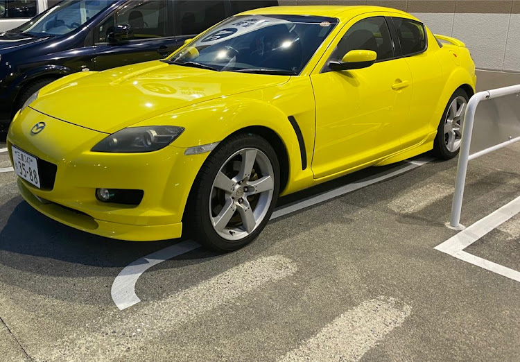 RX-8の黄色いエイト・RX-8に関するカスタム事例の投稿画像2枚目