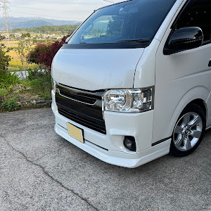 ハイエースバン GDH206V