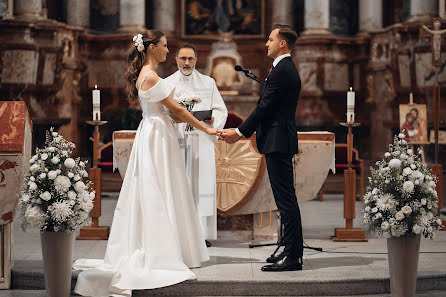 Fotógrafo de casamento Dovydas Lopetaitis (dlopetaitis). Foto de 8 de dezembro 2021