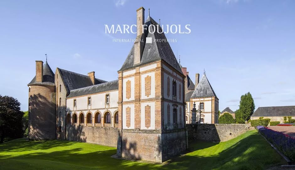 Vente château 30 pièces 2000 m² à Gien (45500), 2 900 000 €