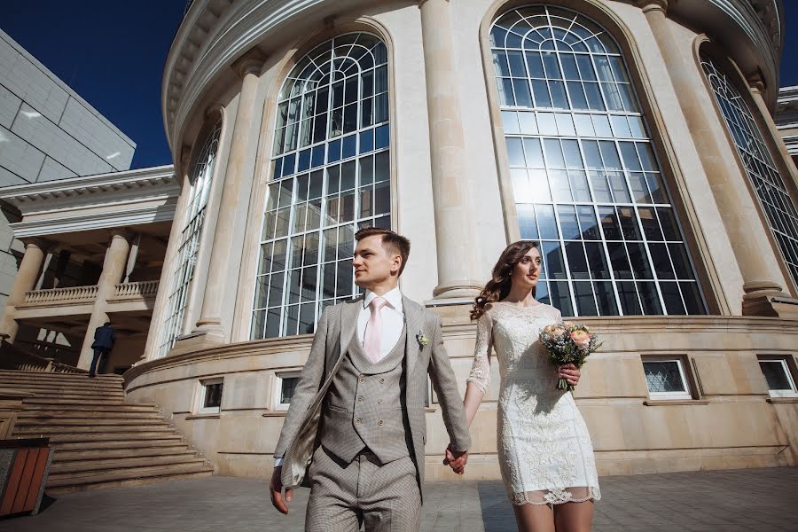 Wedding photographer Leonid Svetlov (svetlov). Photo of 20 April 2019