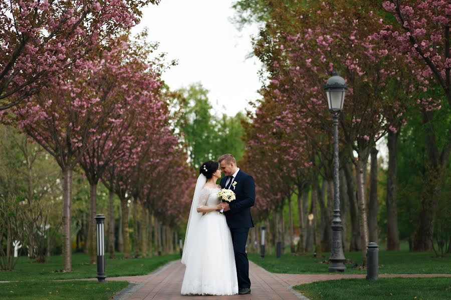 Wedding photographer Oleksandr Khlomov (hlomov). Photo of 26 June 2017