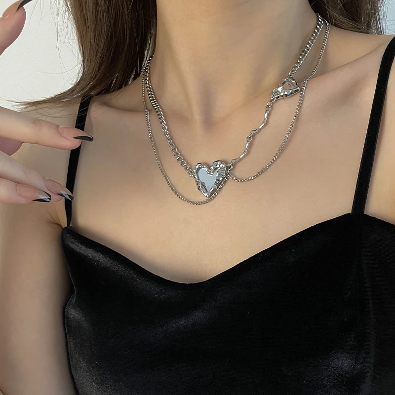Zoete, coole persoonlijkheid spiegel liefdesketting. Laat je liefde en unieke stijl zien met dit prachtige sieraad.