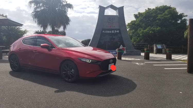 MAZDA3のMAZDA3・WCDOTYに関するカスタム事例の投稿画像1枚目