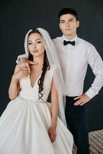 Wedding photographer Kristina Ozerova (sayres). Photo of 19 October 2019