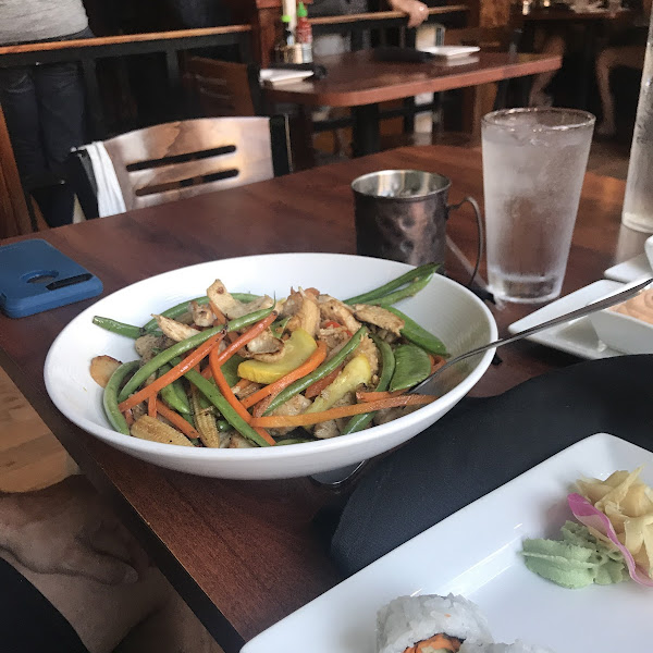 Gluten-Free at eeZ Fusion & Sushi