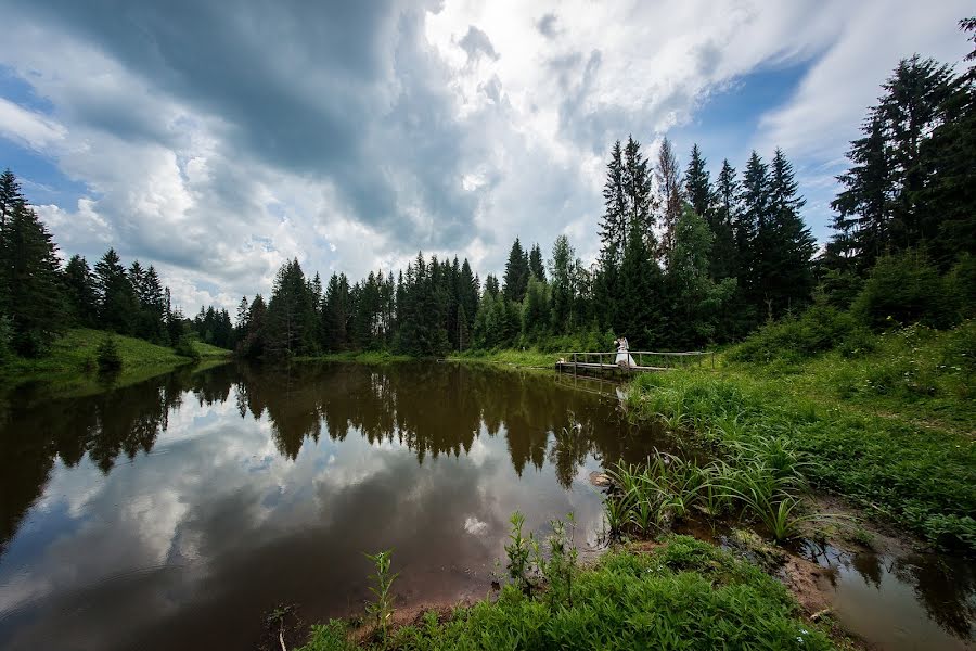 Huwelijksfotograaf Rinat Yamaev (izhairguns). Foto van 9 juli 2014