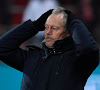 Michel Preud'homme is niet blij met het veld op Sclessin