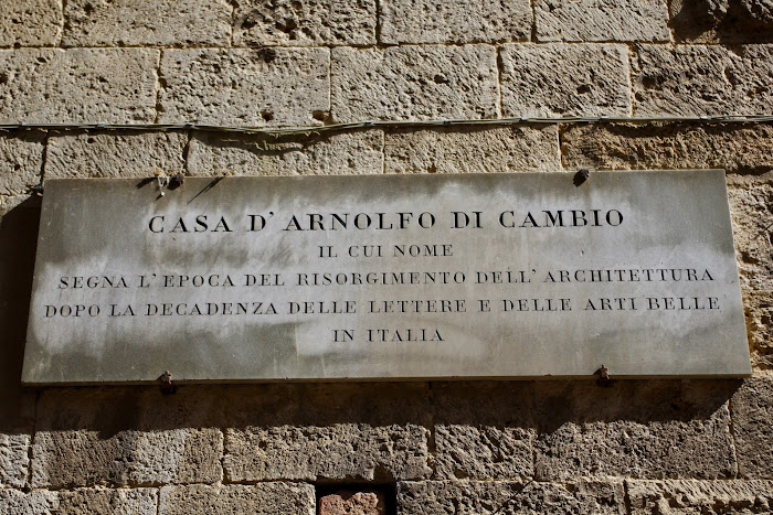 Colle di Val D'Elsa, Torre di Arnolfo di Cambio, lampide Arnolfo di Cambio