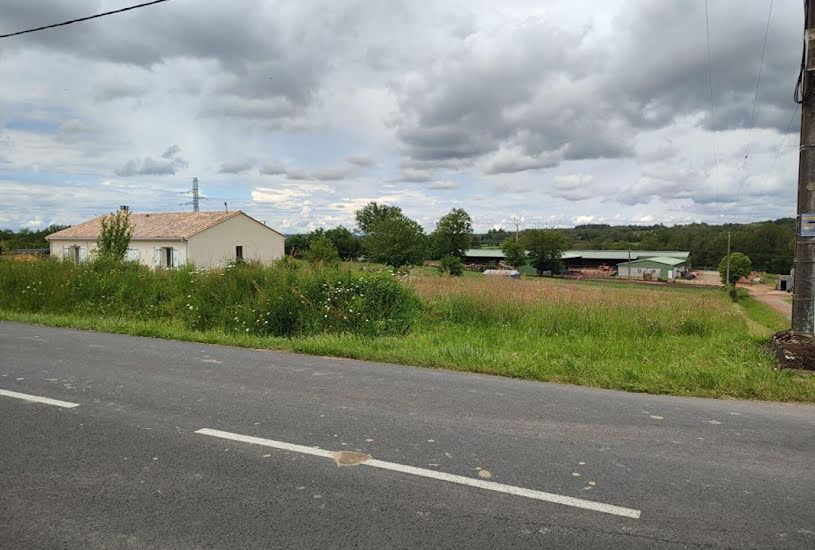  Vente Terrain à bâtir - à Chabanais (16150) 