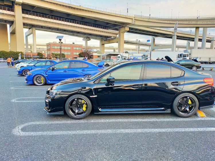 WRX STIの大黒PA・GDB・インプレッサスポーツ・STIに関するカスタム事例の投稿画像1枚目
