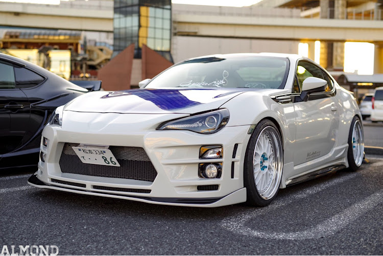 86のドライブ・ZN6・KUHL・大黒PAに関するカスタム事例の投稿画像1枚目