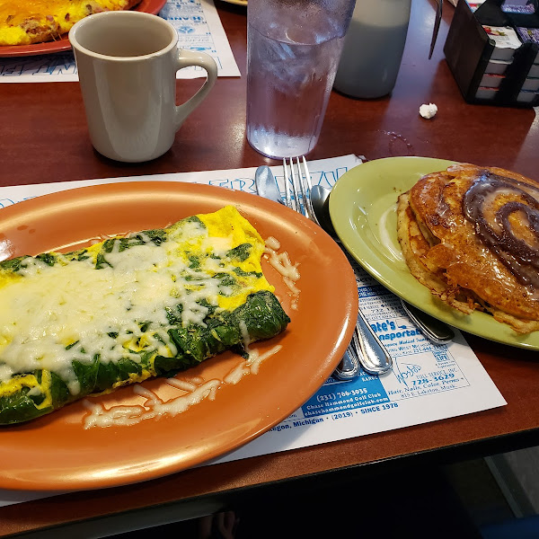 Gluten-Free Breakfast at Mr B's Pancake House