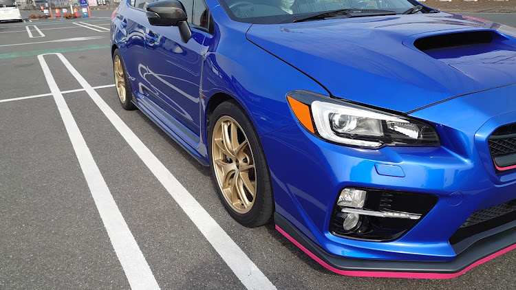 WRX STIのフロントフェンダーで魅せろ！・WRX・VABに関するカスタム事例の投稿画像1枚目
