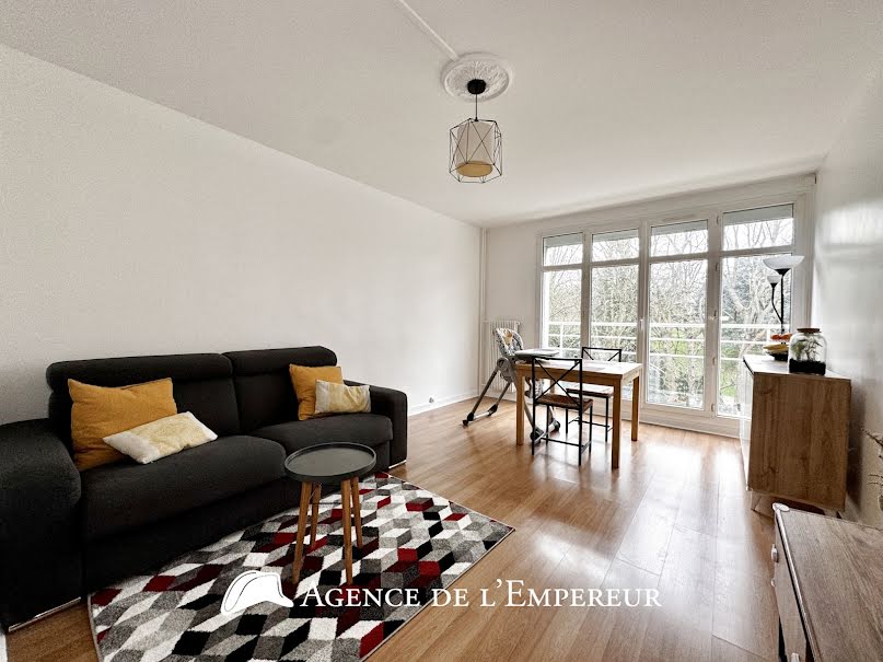 Vente appartement 3 pièces 62.94 m² à Rueil-Malmaison (92500), 349 000 €