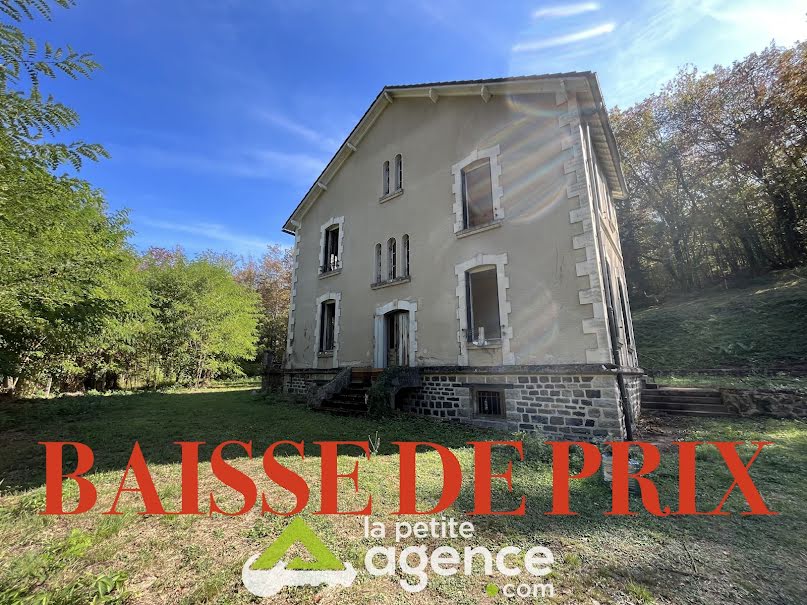 Vente maison 11 pièces 174 m² à Eguzon-Chantôme (36270), 133 750 €