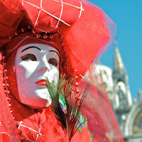 Maschera di 