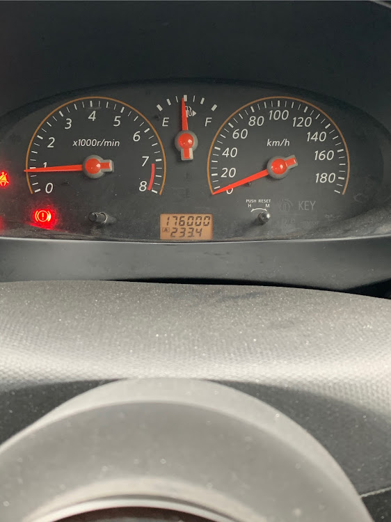 マーチのマーチ12SR・北海道・雨上がり・相互フォロー希望に関するカスタム事例の投稿画像1枚目