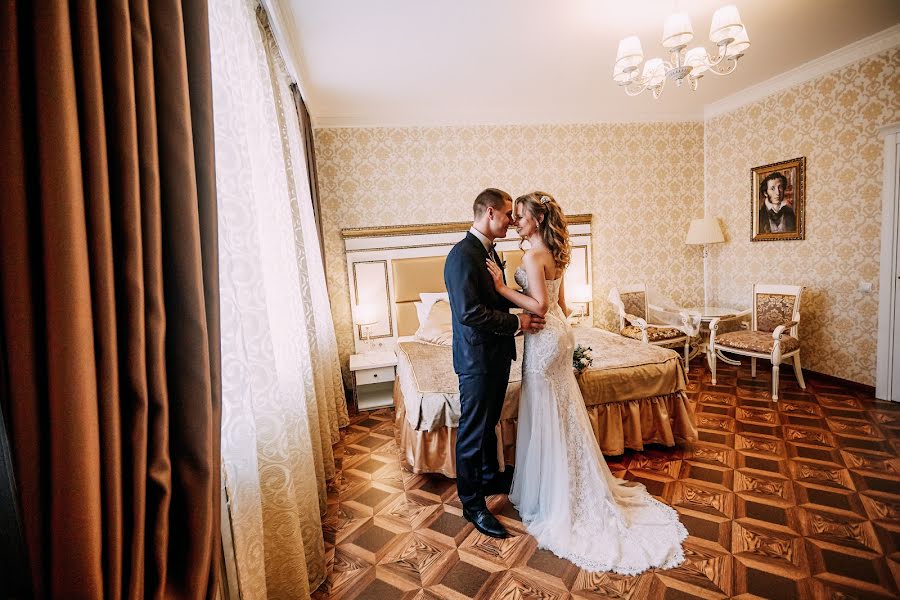 婚禮攝影師Nataliya Dovgenko（dovgenkophoto）。2019 3月5日的照片