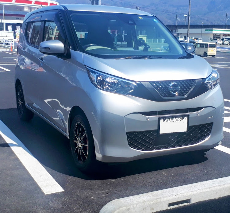 デイズの車写活・ドライブ・🏪🅿️🚗shot👀📷✨・セブンイレブン駐車場に関するカスタム事例の投稿画像1枚目