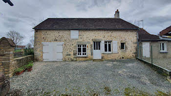 maison à Lignières-la-Carelle (72)