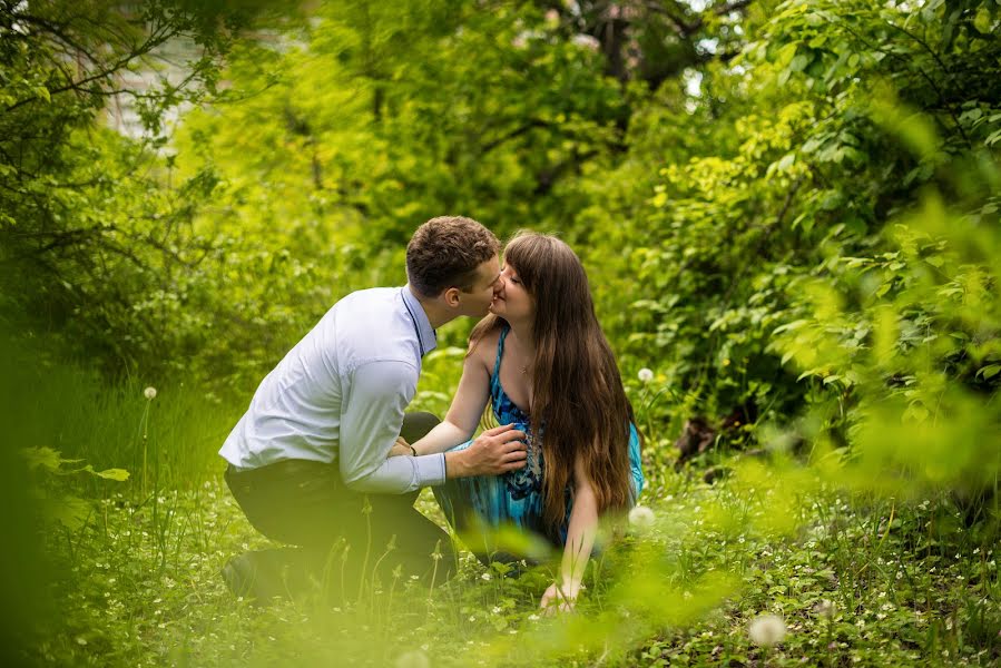 Wedding photographer Natalya Sharova (natasharova). Photo of 12 June 2017