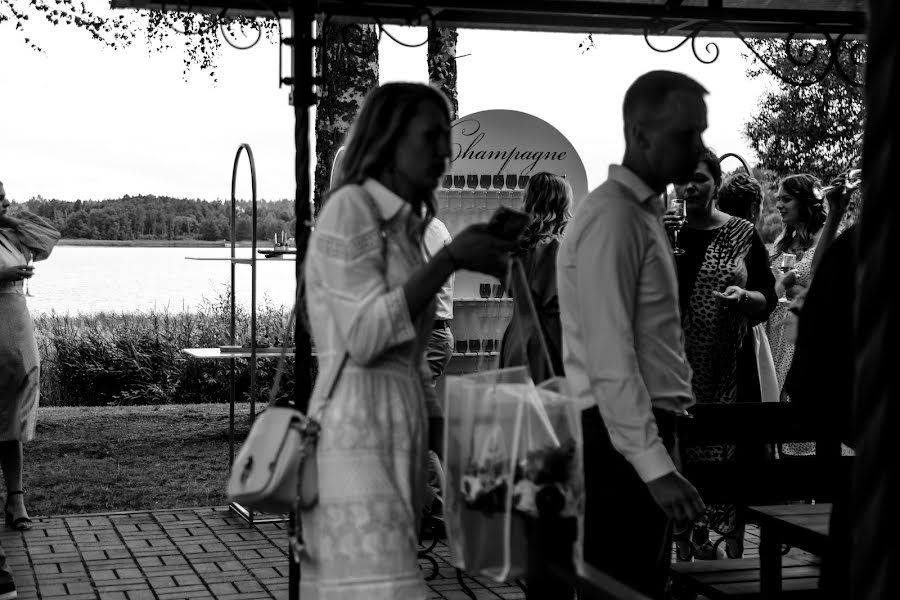 Fotógrafo de casamento Yuliya Vinogradova (vinogradovaphoto). Foto de 17 de dezembro 2023