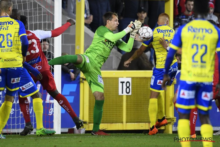 Ferrera trekt met het 'verdachte' Waasland-Beveren naar Club Brugge: "Iedereen traint echt alsof er niets is gebeurd"