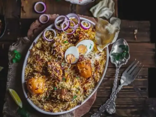 Kolkata Murgh Dum Biryani