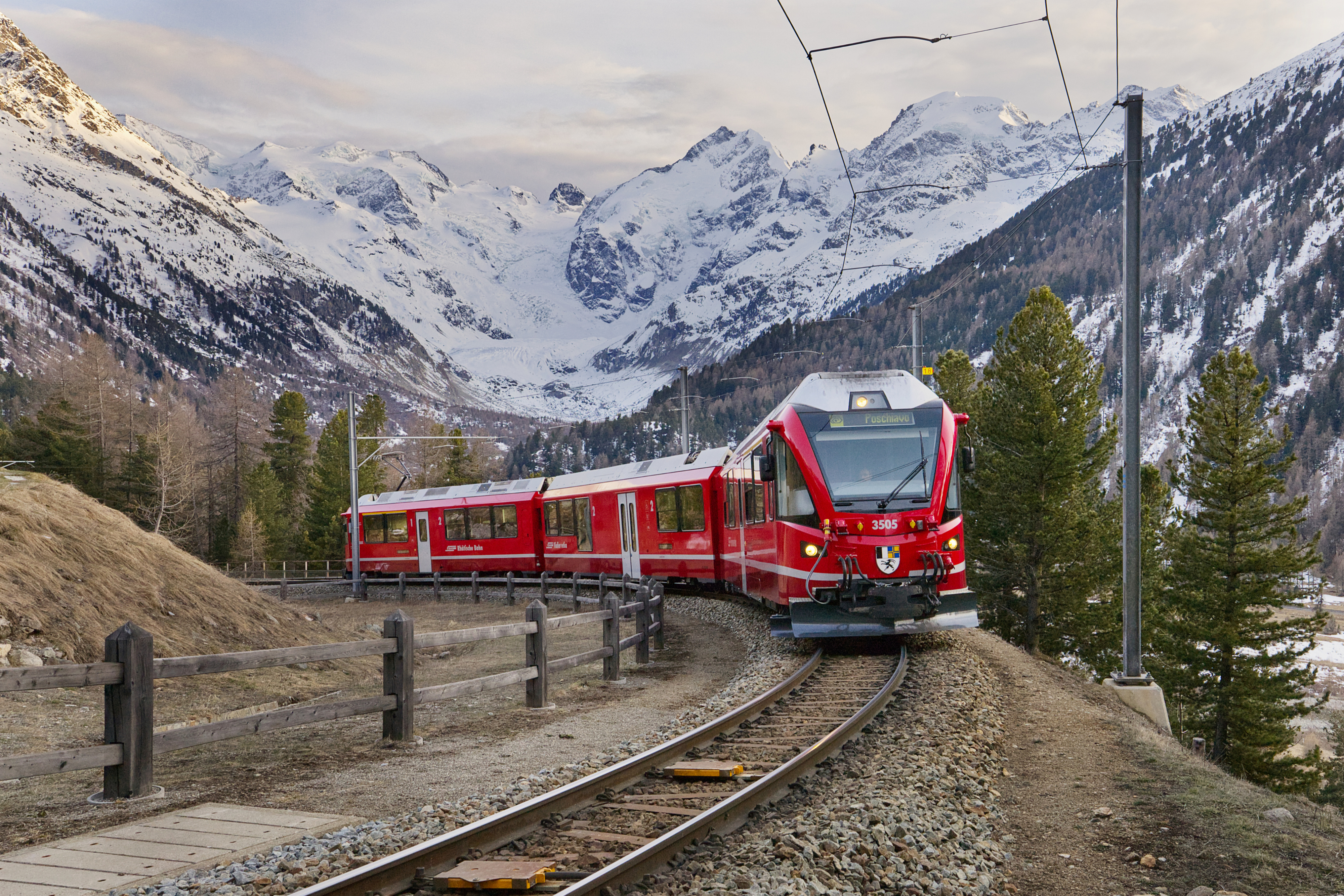 Il trenino rosso del Bernina di Ghiz