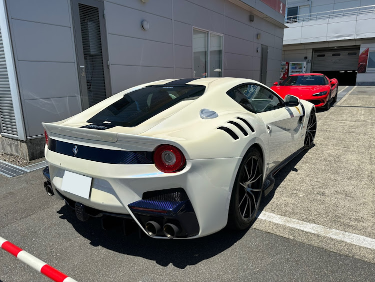 ウルスのフェラーリチャレンジ・フェラーリレーシングデイズ2023・やっぱりフェラーリが好き・富士スピードウェイに関するカスタム事例の投稿画像6枚目