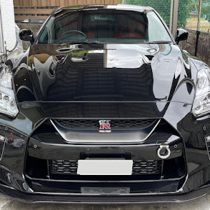 NISSAN GT-R R35