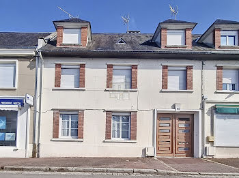 maison à Beaumont-le-Roger (27)