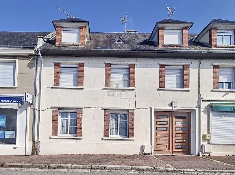 Vente maison  195 m² à Beaumont-le-Roger (27170), 251 000 €