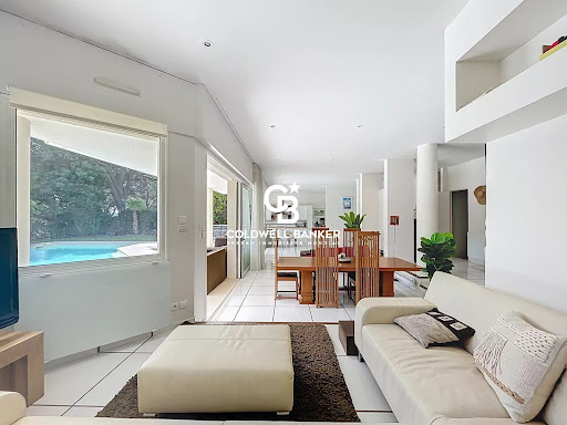Maison avec piscine 5