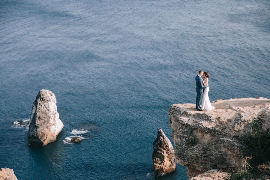 Fotógrafo de casamento Vitaliy Belov (beloff). Foto de 26 de outubro 2017