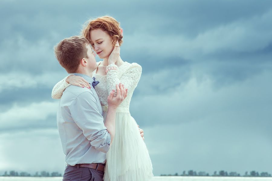 Fotografer pernikahan Pavel Surkov (weddphotoset). Foto tanggal 26 Mei 2015