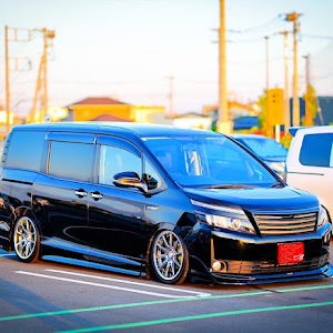 ヴォクシー ZRR80G