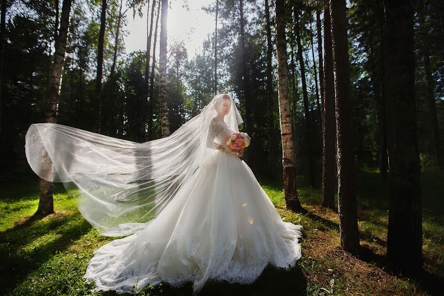 Wedding photographer Anastasiya Shamray (nsurgut). Photo of 7 August 2016