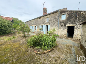 maison à Saint-Laurent-de-la-Salle (85)