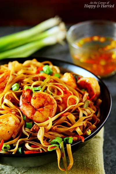 Prawns Hakka Noodles