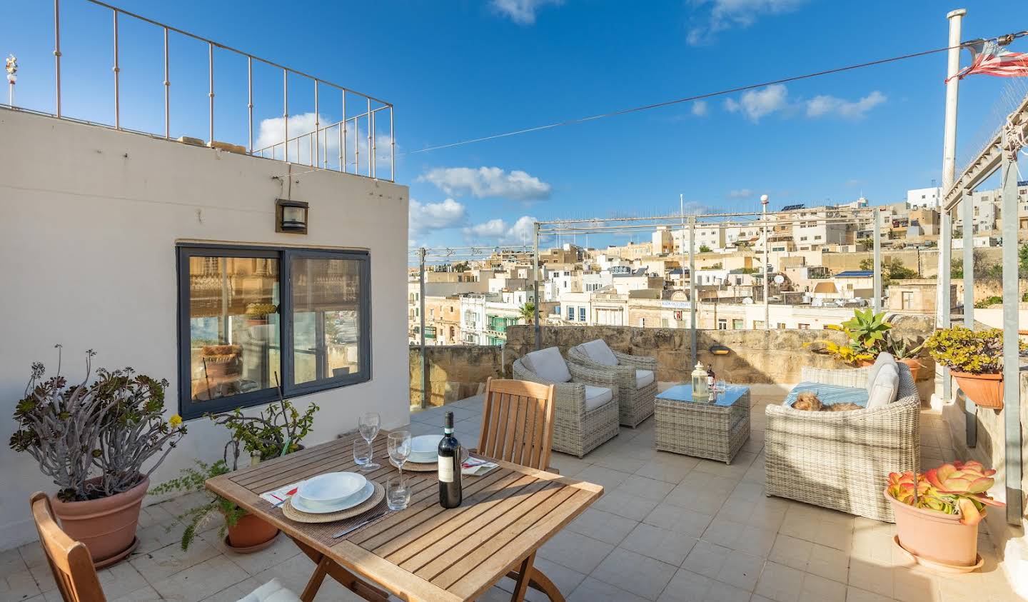 House Kalkara