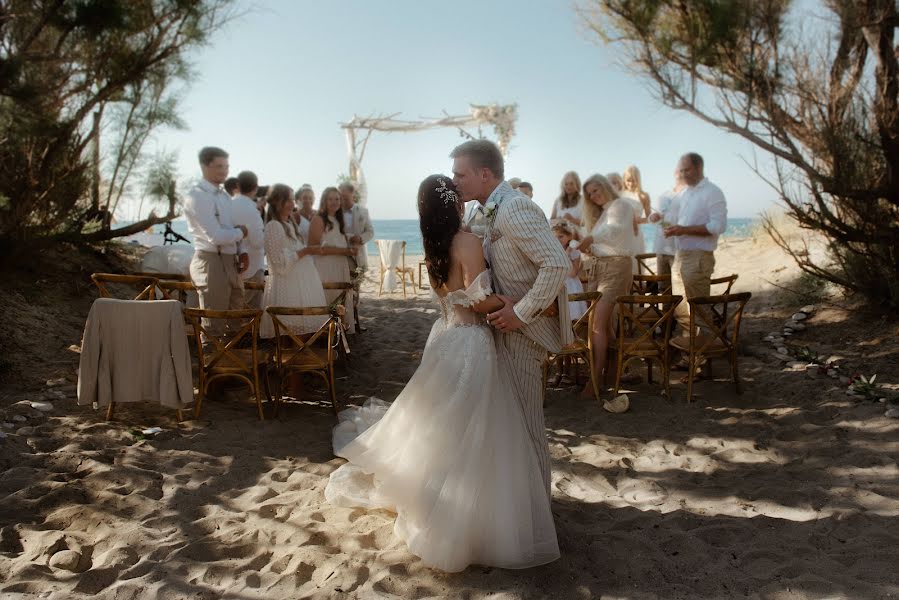 Fotografo di matrimoni Manos Mathioudakis (meandgeorgia). Foto del 1 novembre 2021