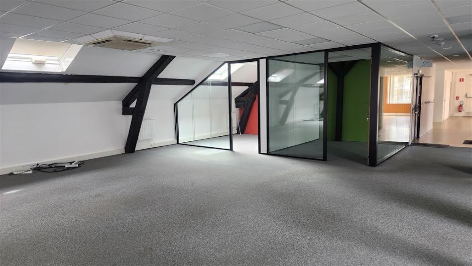 Location  locaux professionnels  438 m² à Paris 12ème (75012), 18 360 €