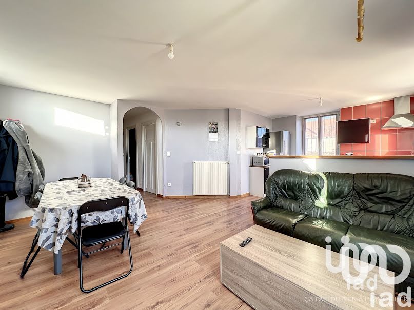 Vente appartement 4 pièces 75 m² à Landos (43340), 48 000 €