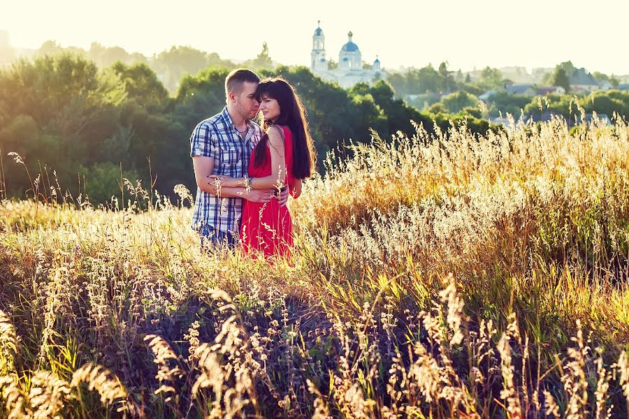 Wedding photographer Tatyana Studenikina (studenikina). Photo of 30 August 2015