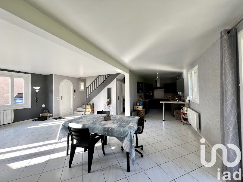 Vente maison 7 pièces 145 m² à Les Chapelles-Bourbon (77610), 390 000 €