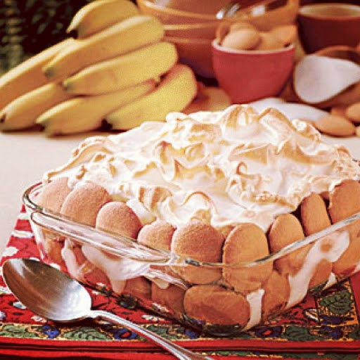 From Instagram: Banana Pudding http://instagram.com/p/rn327RPYAl/