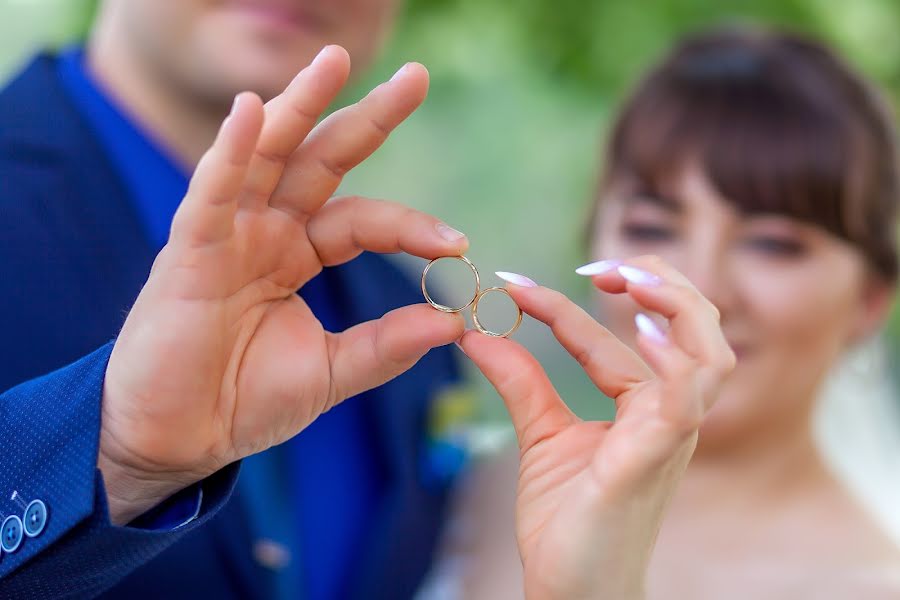 Fotografo di matrimoni Oleksandra Podgola (podgola). Foto del 10 luglio 2020