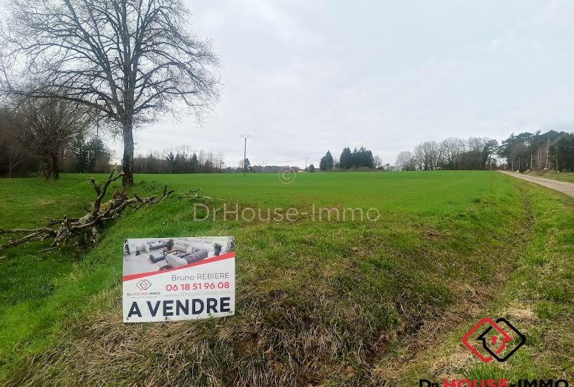  Vente Terrain agricole - 2 073m² à Thiviers (24800) 